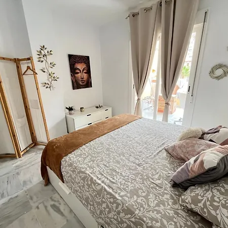 Piso En Zona Tranquila De - Torrequebrada Golf *